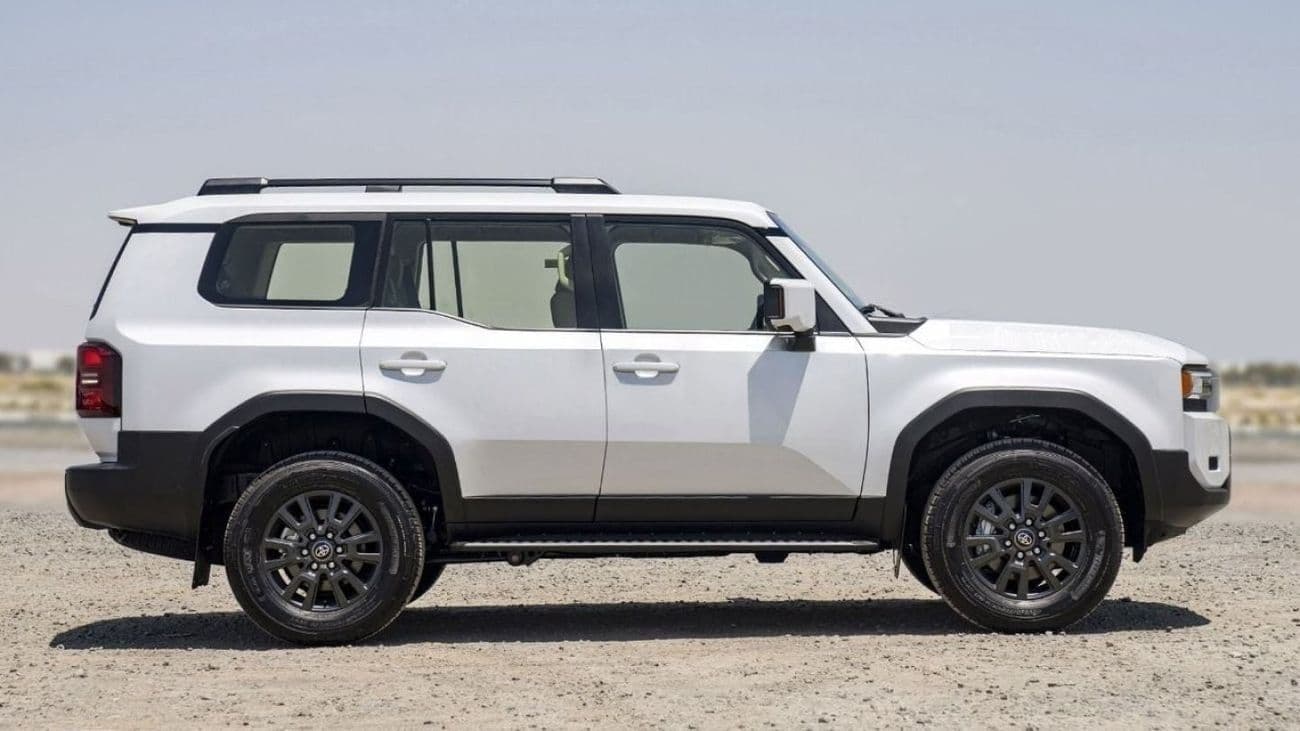 2025 Toyota Prado TXR thumbnail 7