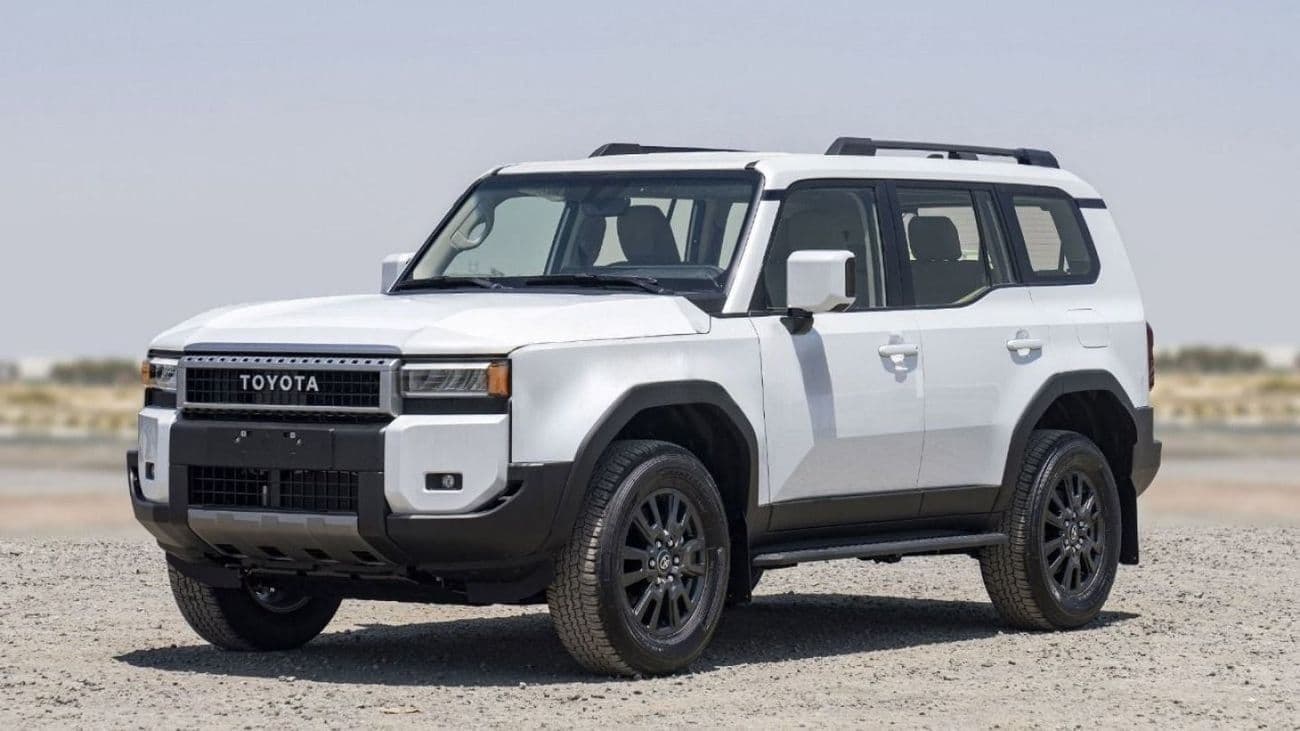 2025 Toyota Prado TXR thumbnail 3