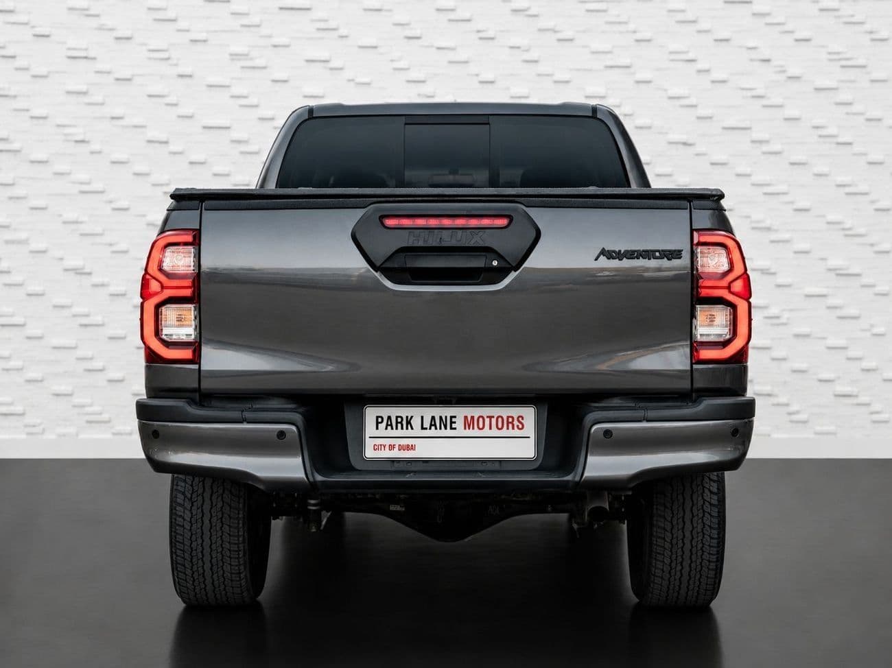 2023 Toyota Hilux ADVENTURE thumbnail 4