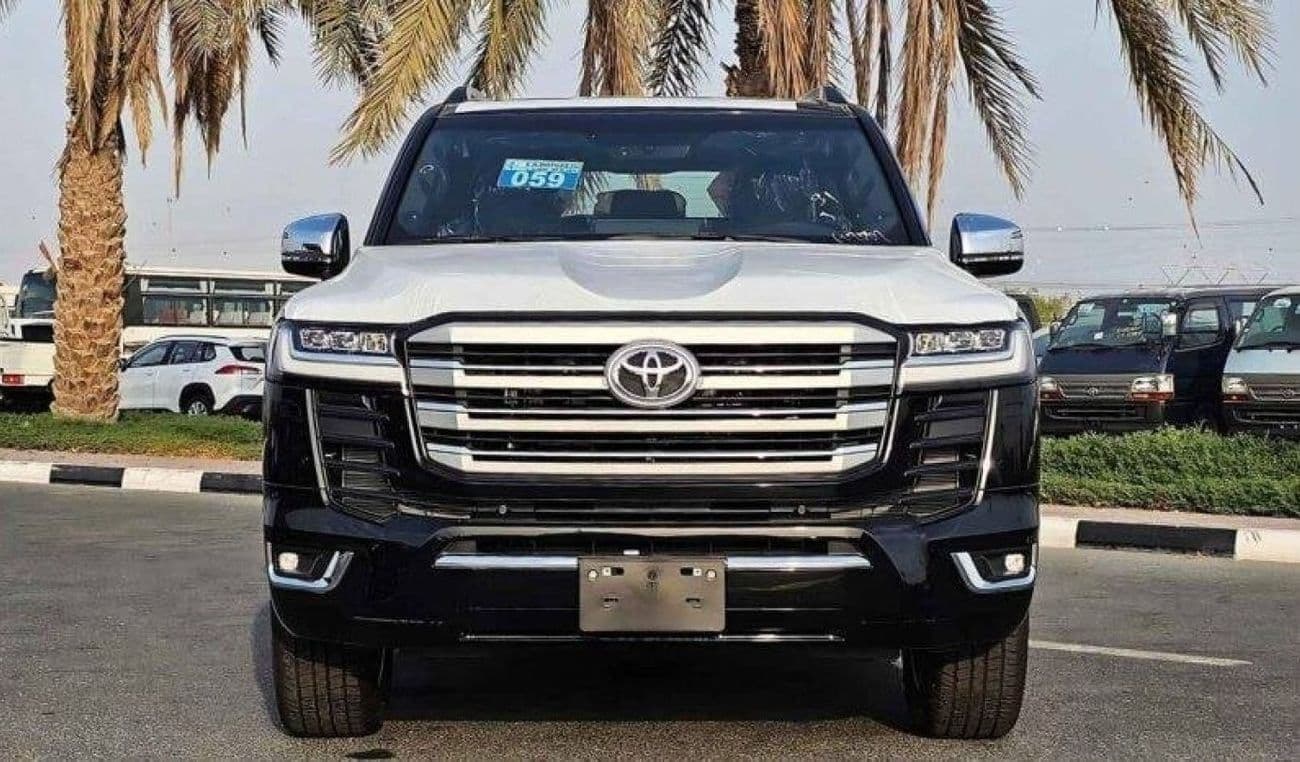 2025 Toyota Land Cruiser VX thumbnail 4