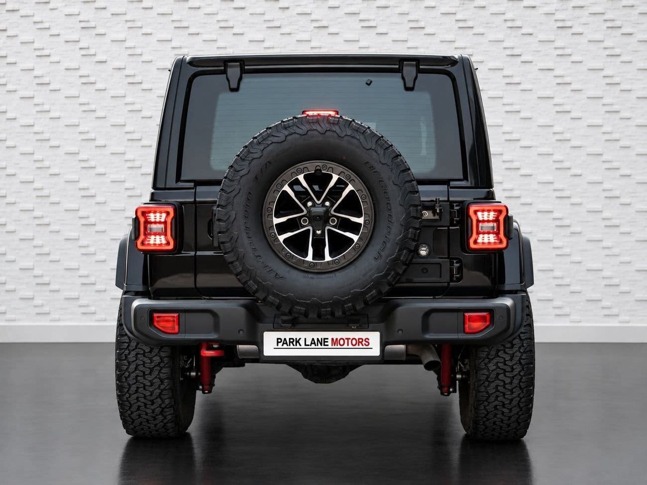 2024 Jeep Wrangler RUBICON thumbnail 2