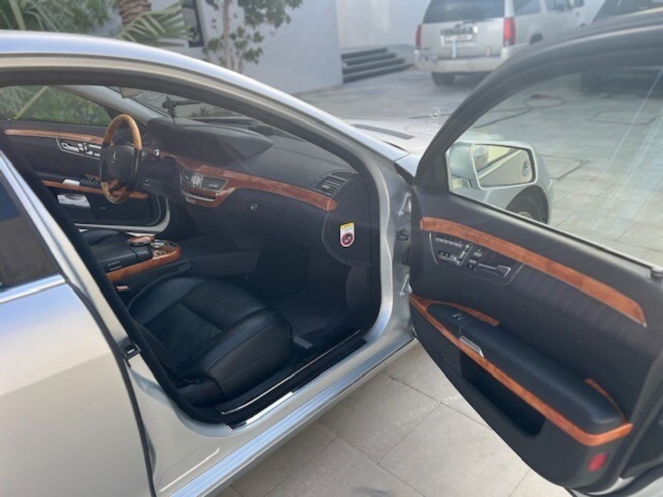 2008 Mercedes Benz S600 LWB thumbnail 6