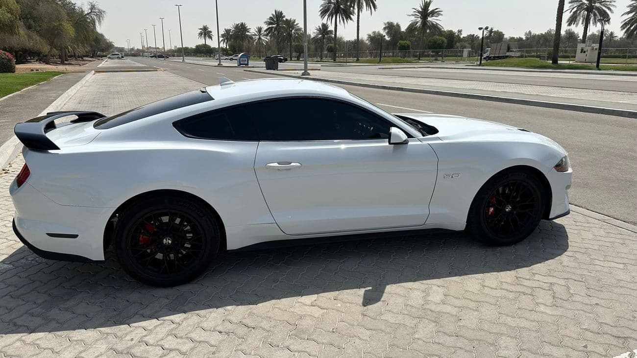 2023 Ford Mustang GT PREMIUM thumbnail 2