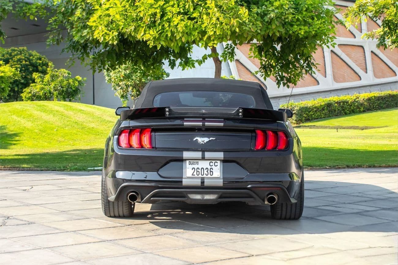 2023 Ford Mustang thumbnail 5