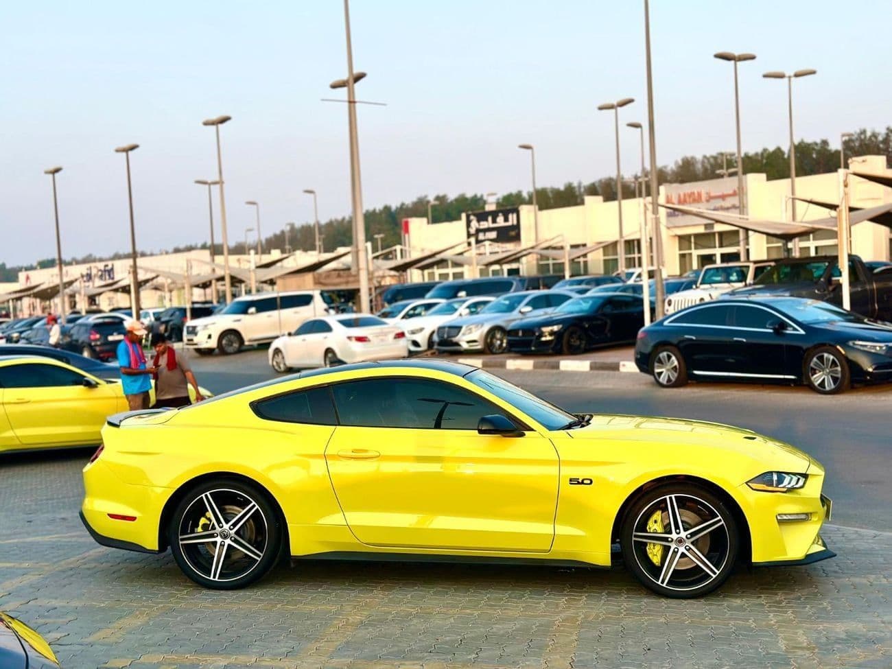 2021 Ford Mustang thumbnail 4