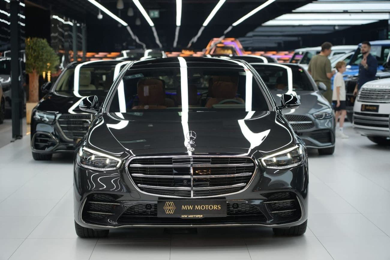 2026 Mercedes Benz S500 4MATIC L DARK SERIES thumbnail 2