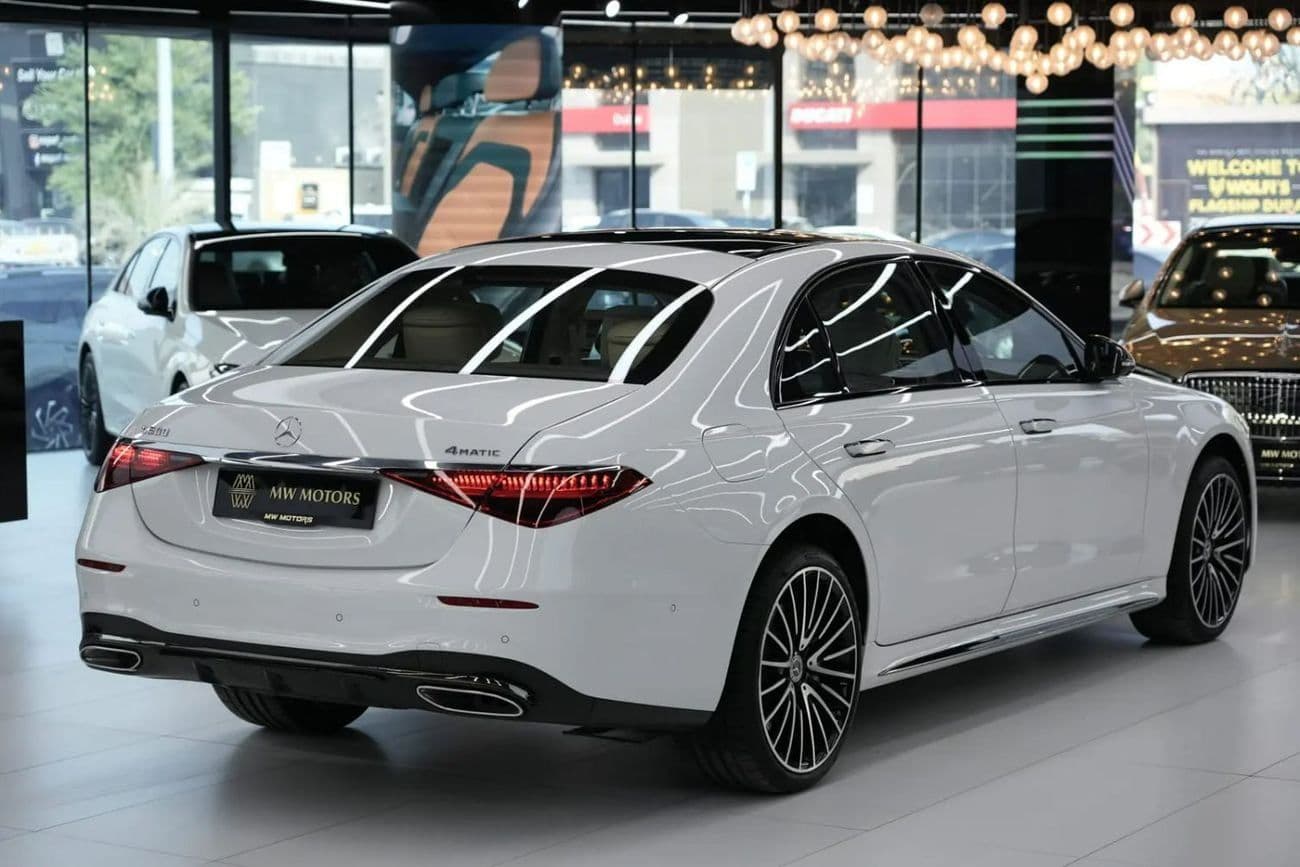 2026 Mercedes Benz S500 4MATIC L DARK SERIES thumbnail 4