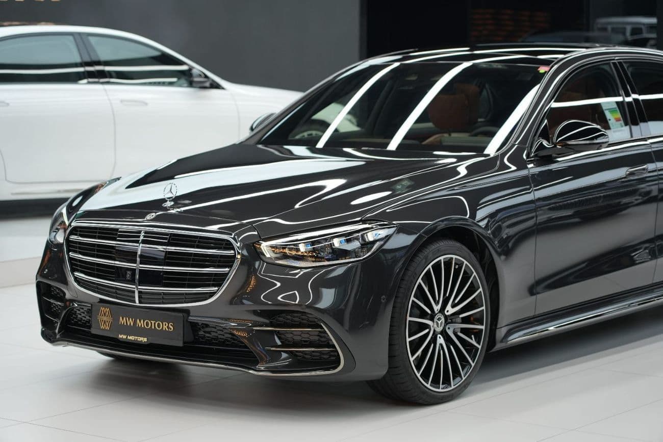 2026 Mercedes Benz S500 4MATIC L DARK SERIES thumbnail 3