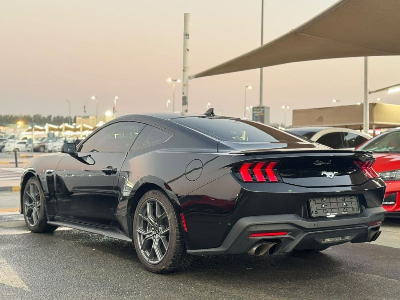 2024 Ford Mustang PREMIUM thumbnail 4