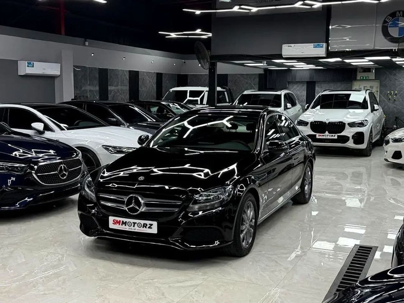 2018 Mercedes Benz C200 AVANTGARDE thumbnail 4