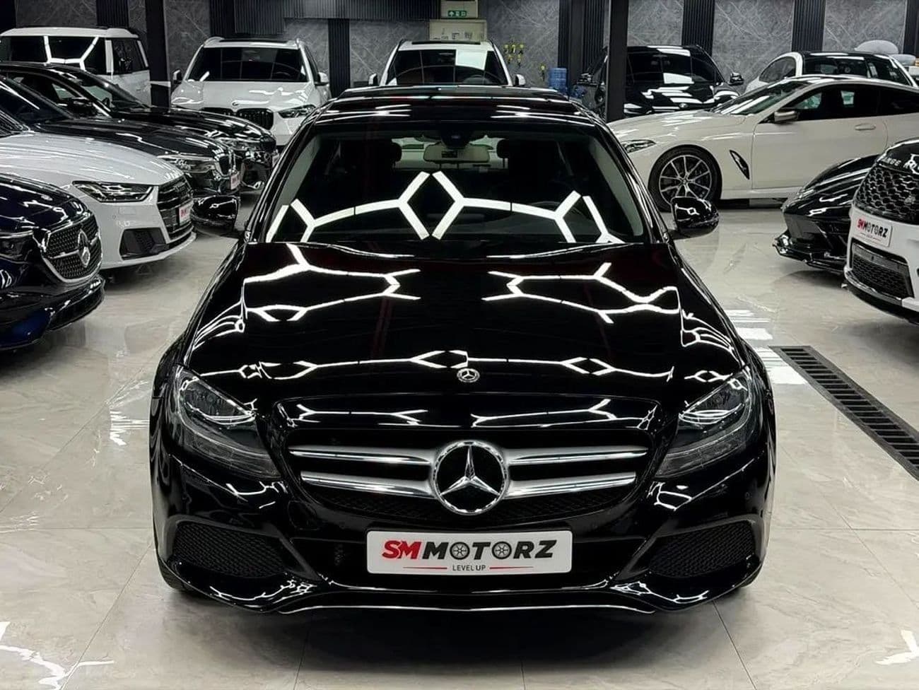 2018 Mercedes Benz C200 AVANTGARDE thumbnail 2