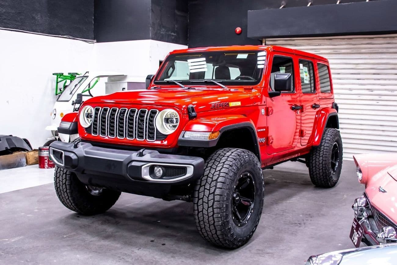 2024 Jeep Wrangler SAHARA thumbnail 3