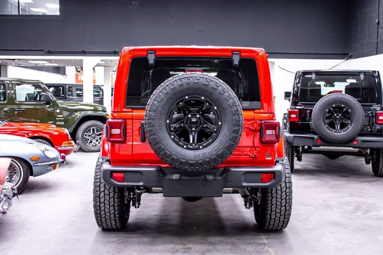2024 Jeep Wrangler SAHARA thumbnail 8
