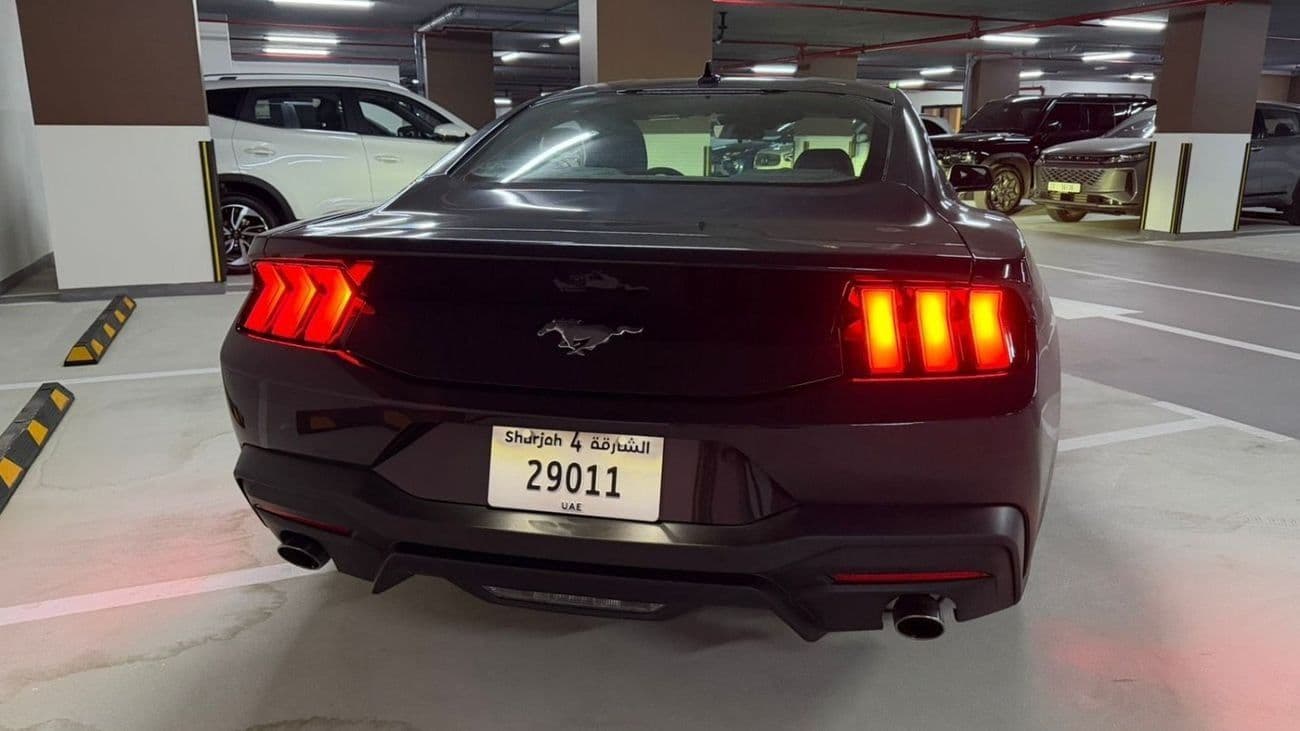 2024 Ford Mustang STANDARD thumbnail 4
