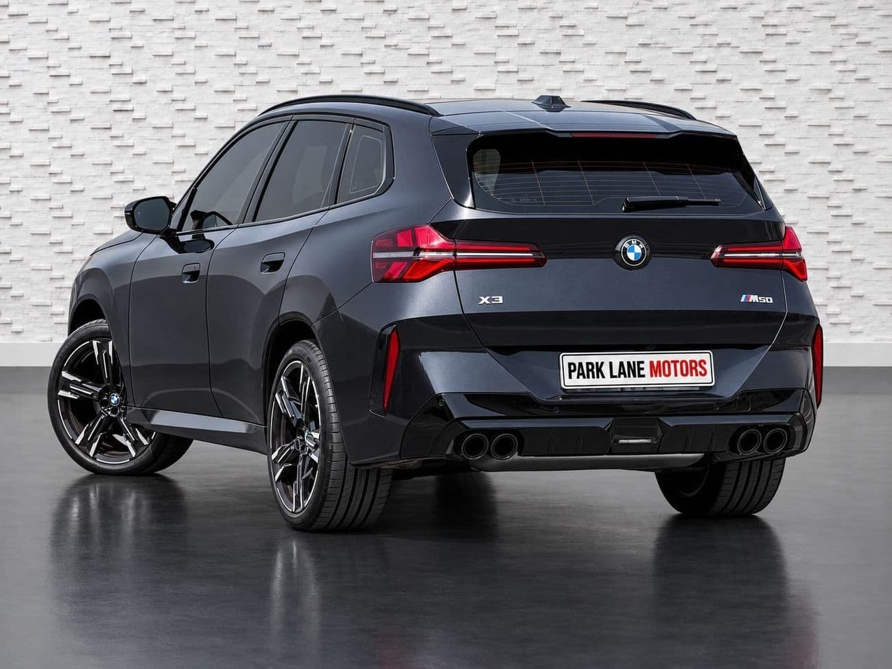 2025 BMW X3 M50 XDRIVE thumbnail 3