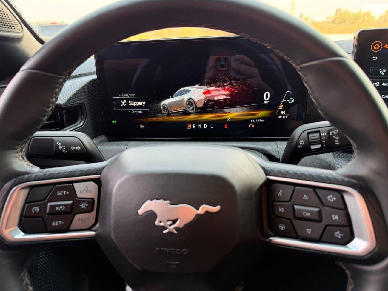 2024 Ford Mustang STANDARD thumbnail 7