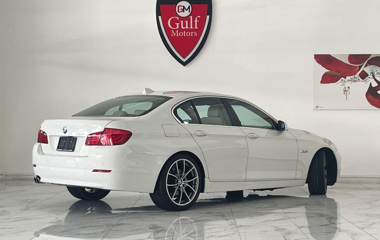 2012 BMW 528i EXECUTIVE thumbnail 4