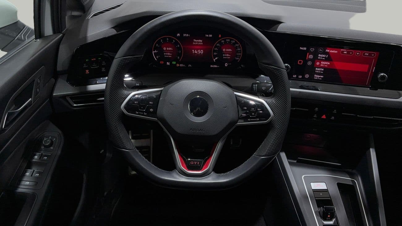 2022 Volkswagen Golf GTI thumbnail 8