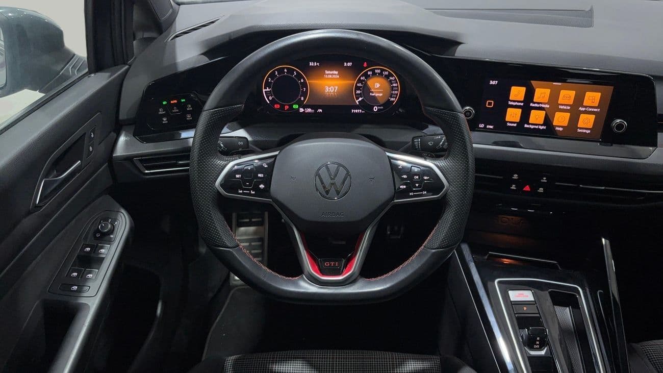 2024 Volkswagen Golf GTI thumbnail 8