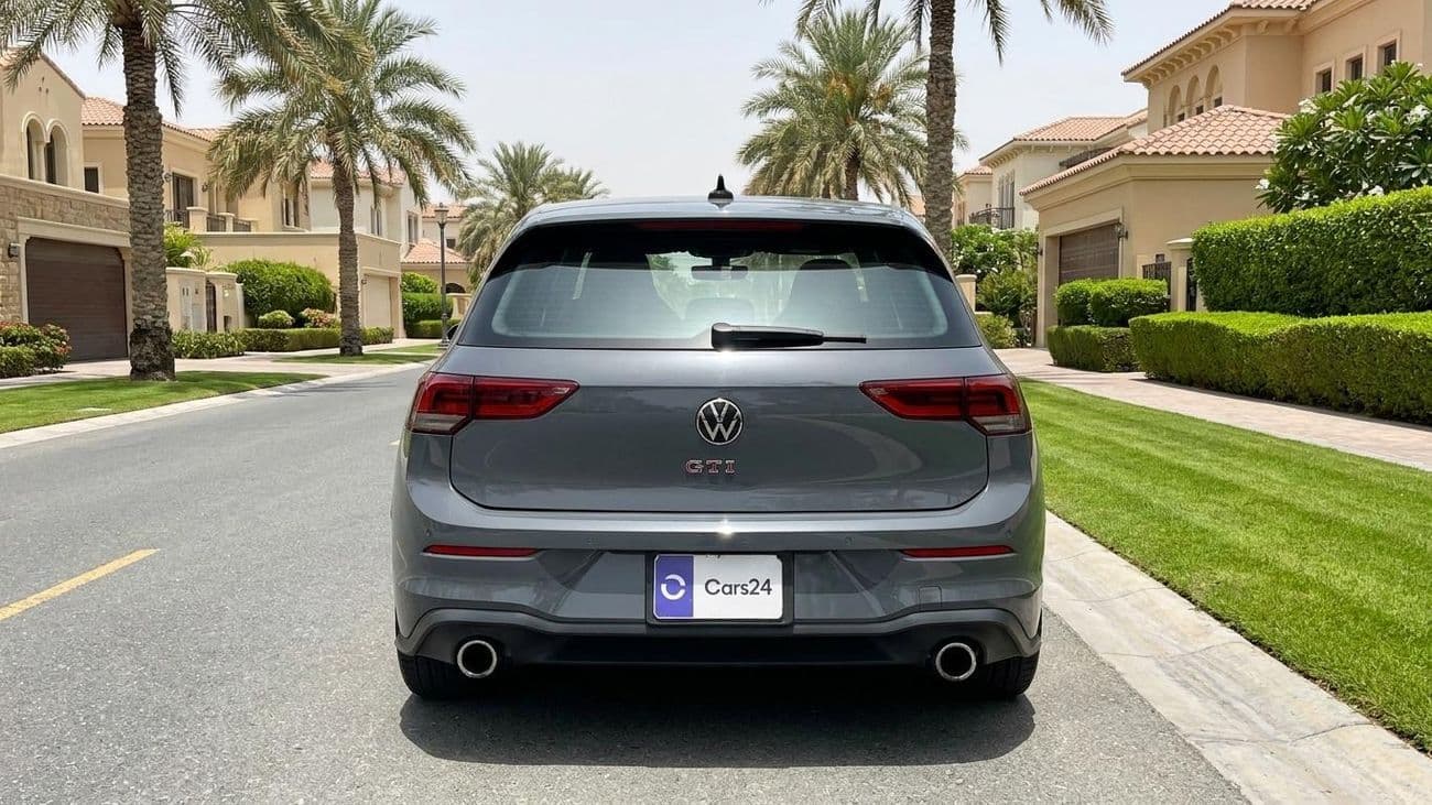2024 Volkswagen Golf GTI thumbnail 4