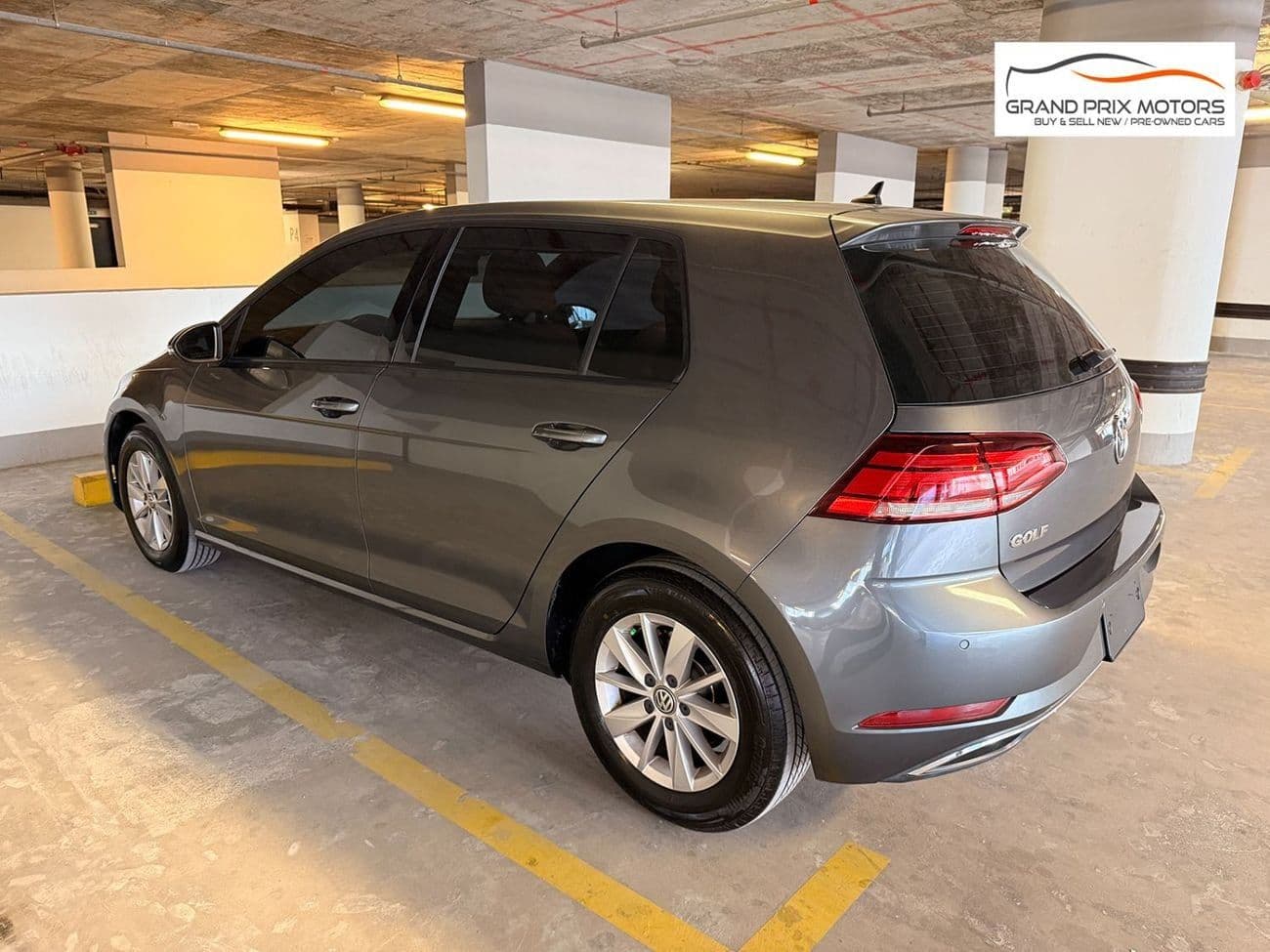 2018 Volkswagen Golf SE thumbnail 8