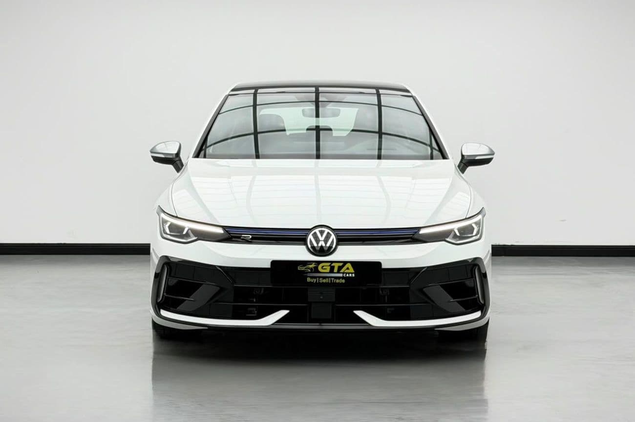 2025 Volkswagen Golf R thumbnail 2