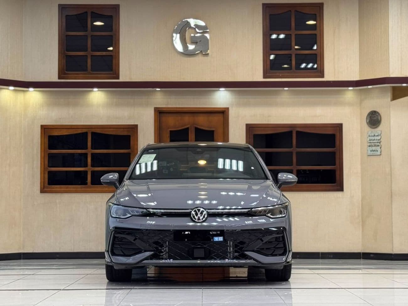 2025 Volkswagen Golf R thumbnail 3