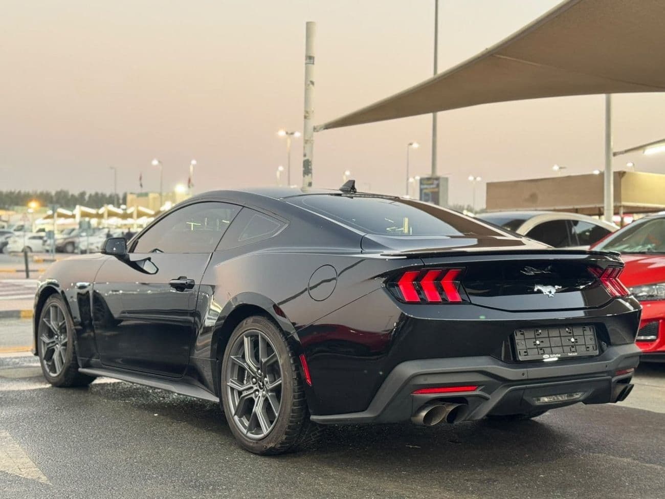 2024 Ford Mustang PREMIUM thumbnail 4