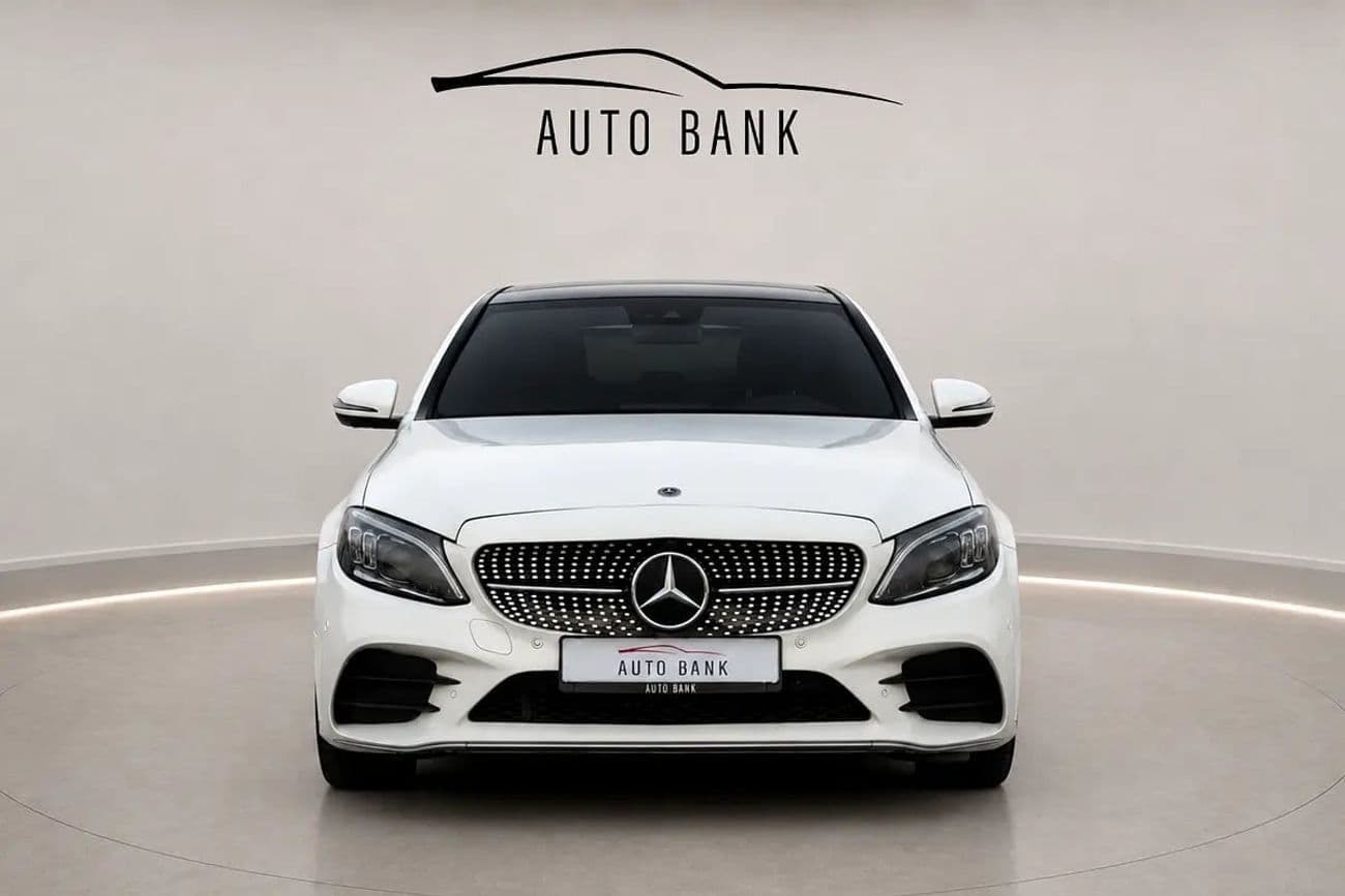 2020 Mercedes Benz C200 AMG thumbnail 3