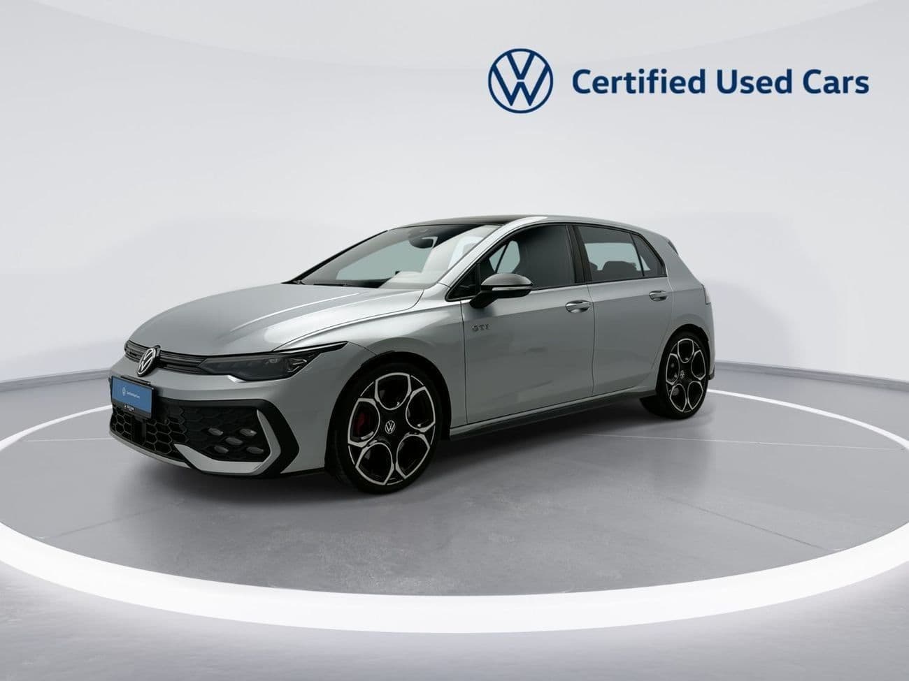 2025 Volkswagen Golf GTI thumbnail 3
