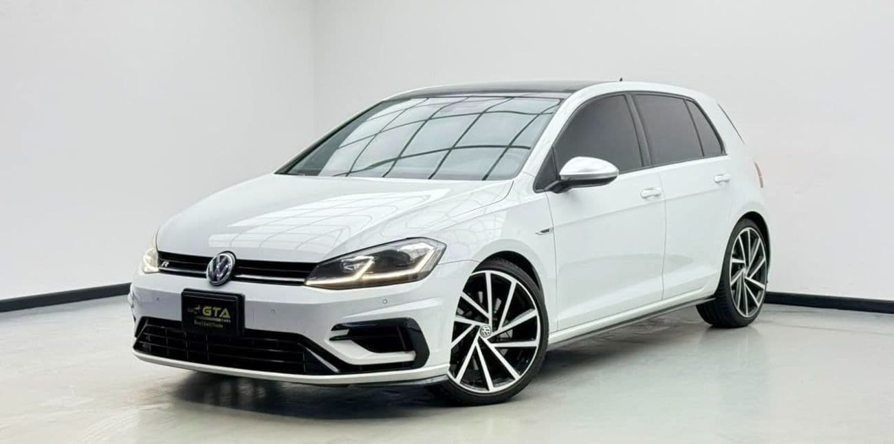 2018 Volkswagen Golf R thumbnail 3