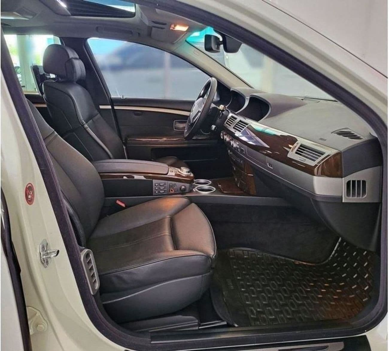 2008 BMW 750Li STANDARD thumbnail 7