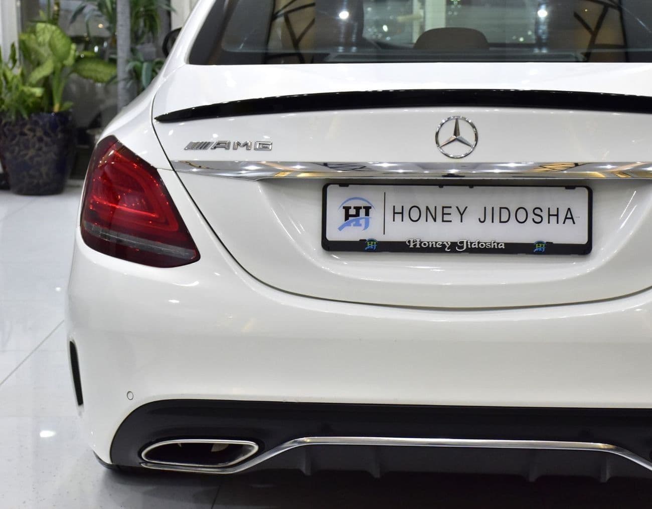 2019 Mercedes Benz C200 . thumbnail 8