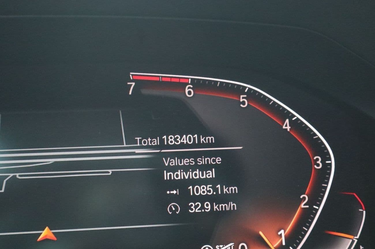 2019 BMW 330i M SPORT thumbnail 8
