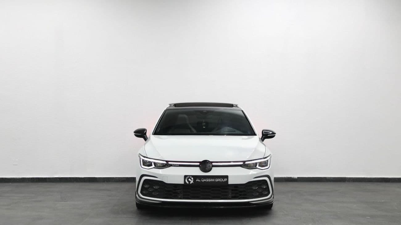 2024 Volkswagen Golf GTI thumbnail 2