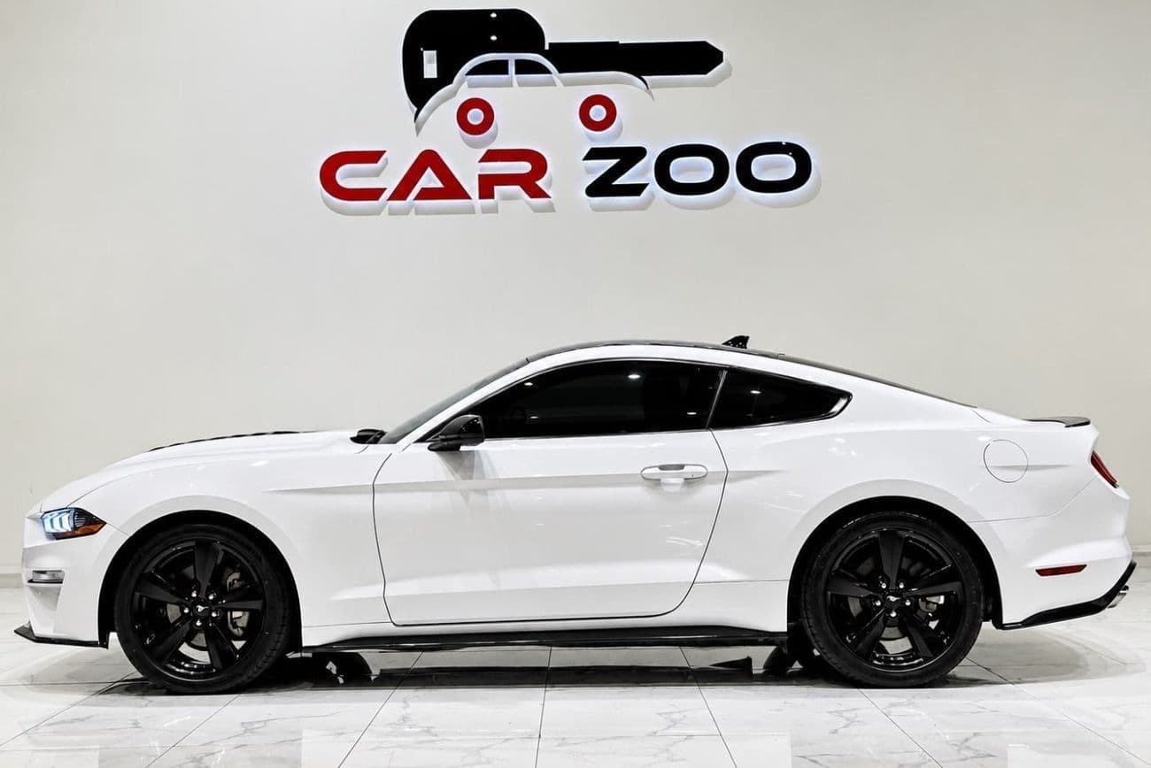 2022 Ford Mustang STANDARD thumbnail 2