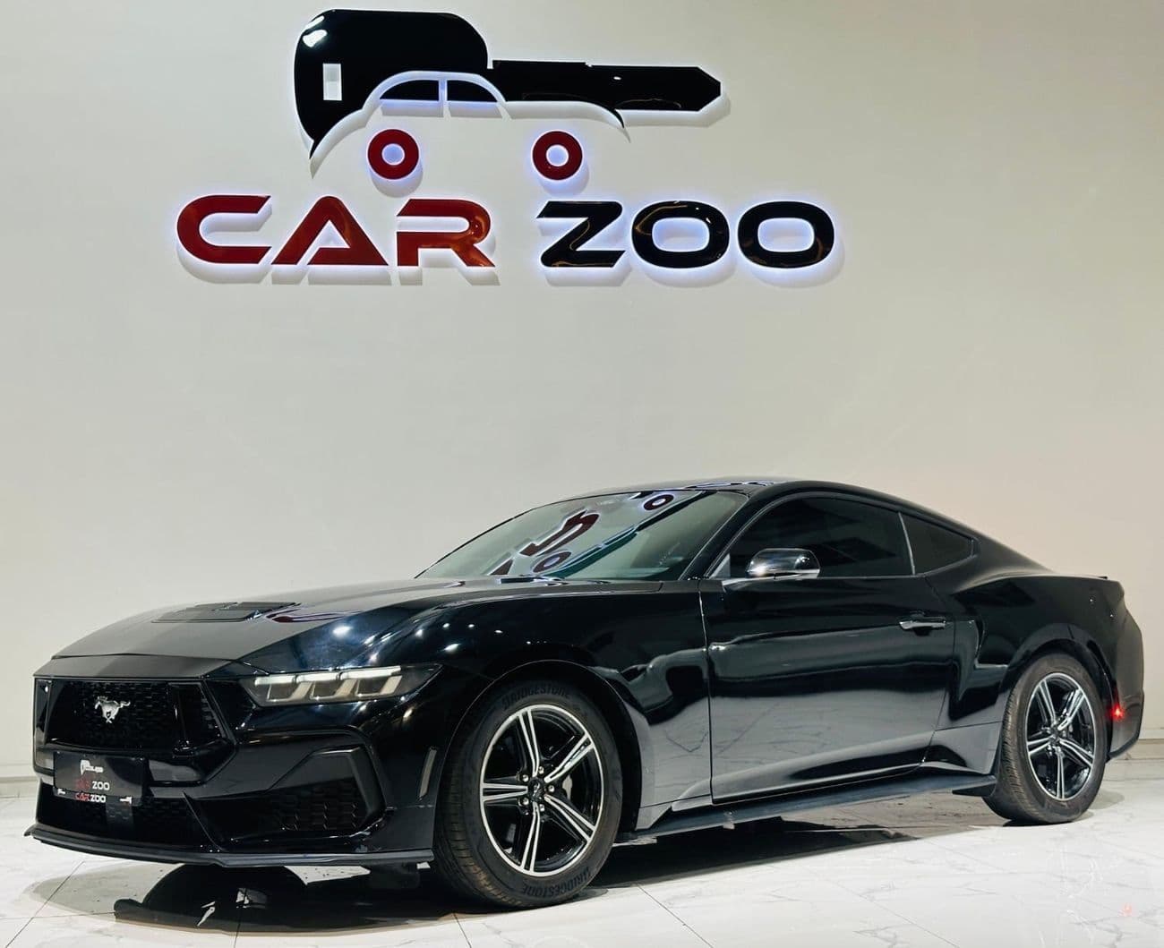 2024 Ford Mustang PREMIUM