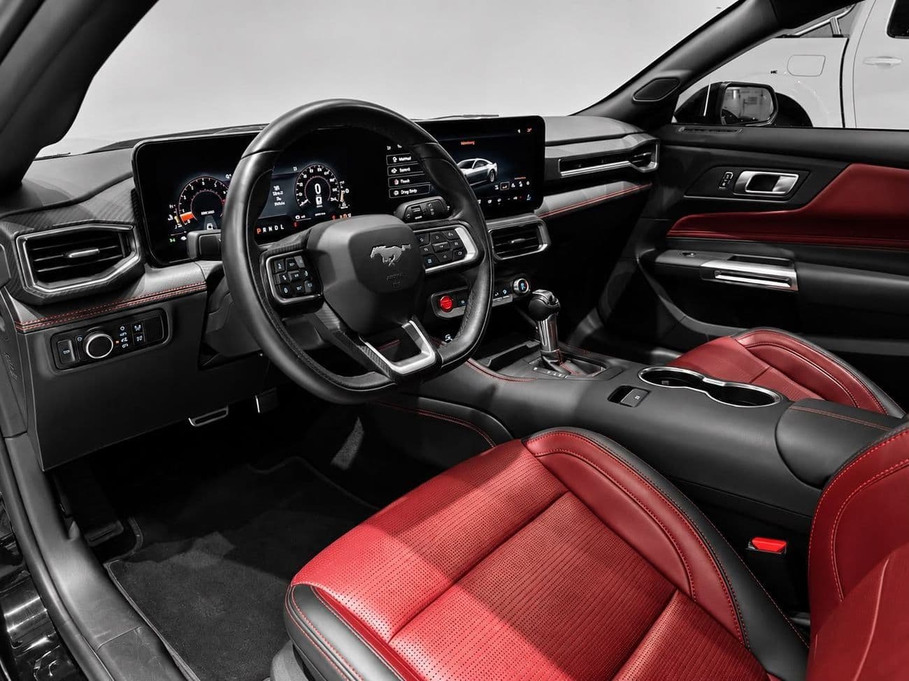 2024 Ford Mustang PREMIUM thumbnail 4