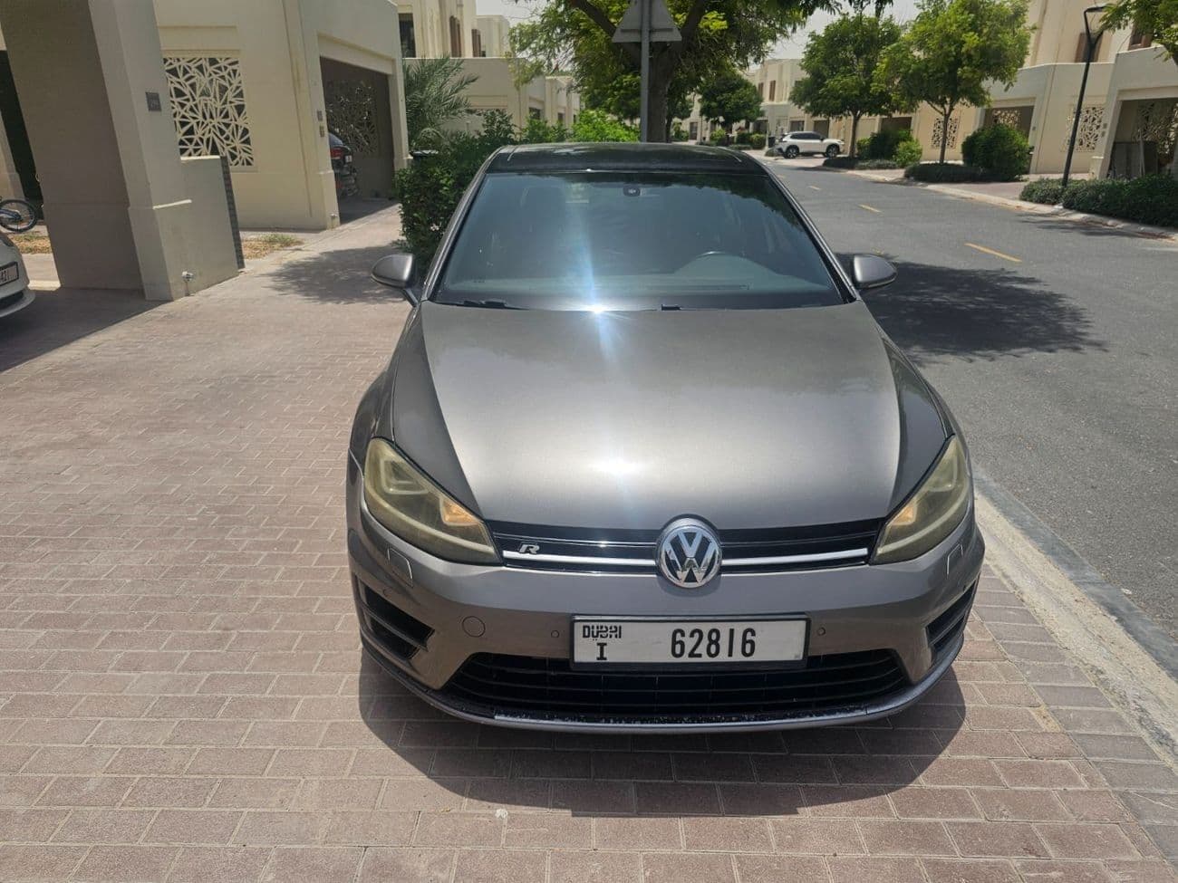 2016 Volkswagen Golf R thumbnail 5