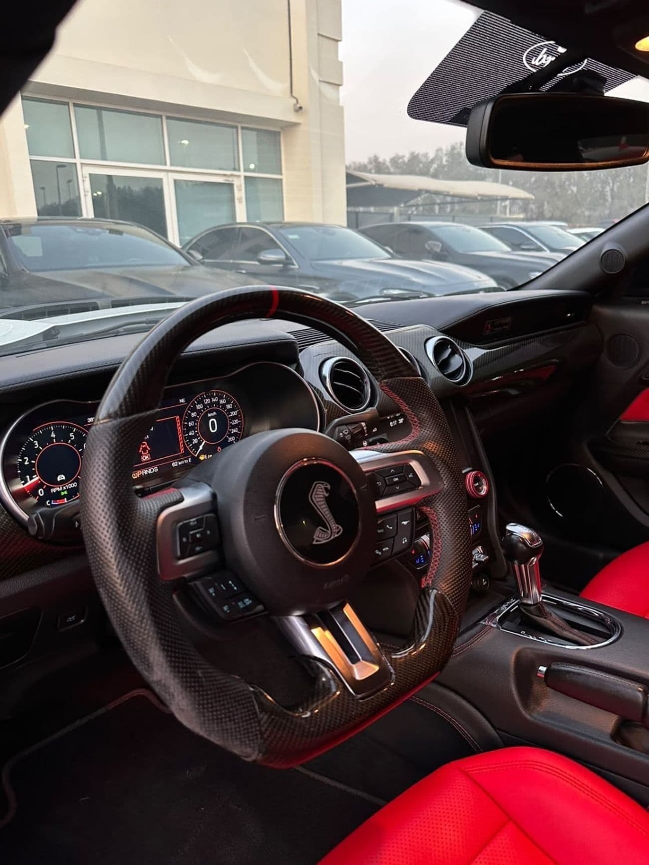 2017 Ford Mustang GT PREMIUM thumbnail 4
