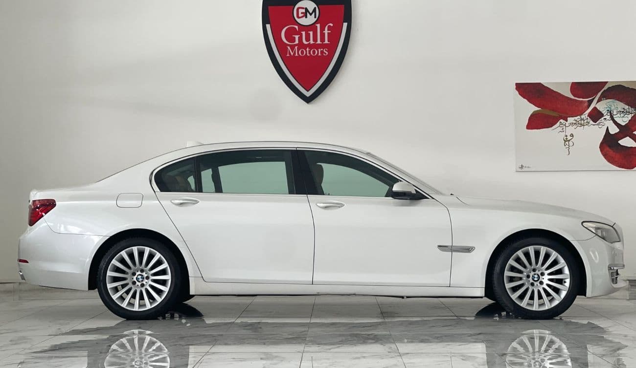 2013 BMW 740Li EXECUTIVE thumbnail 3