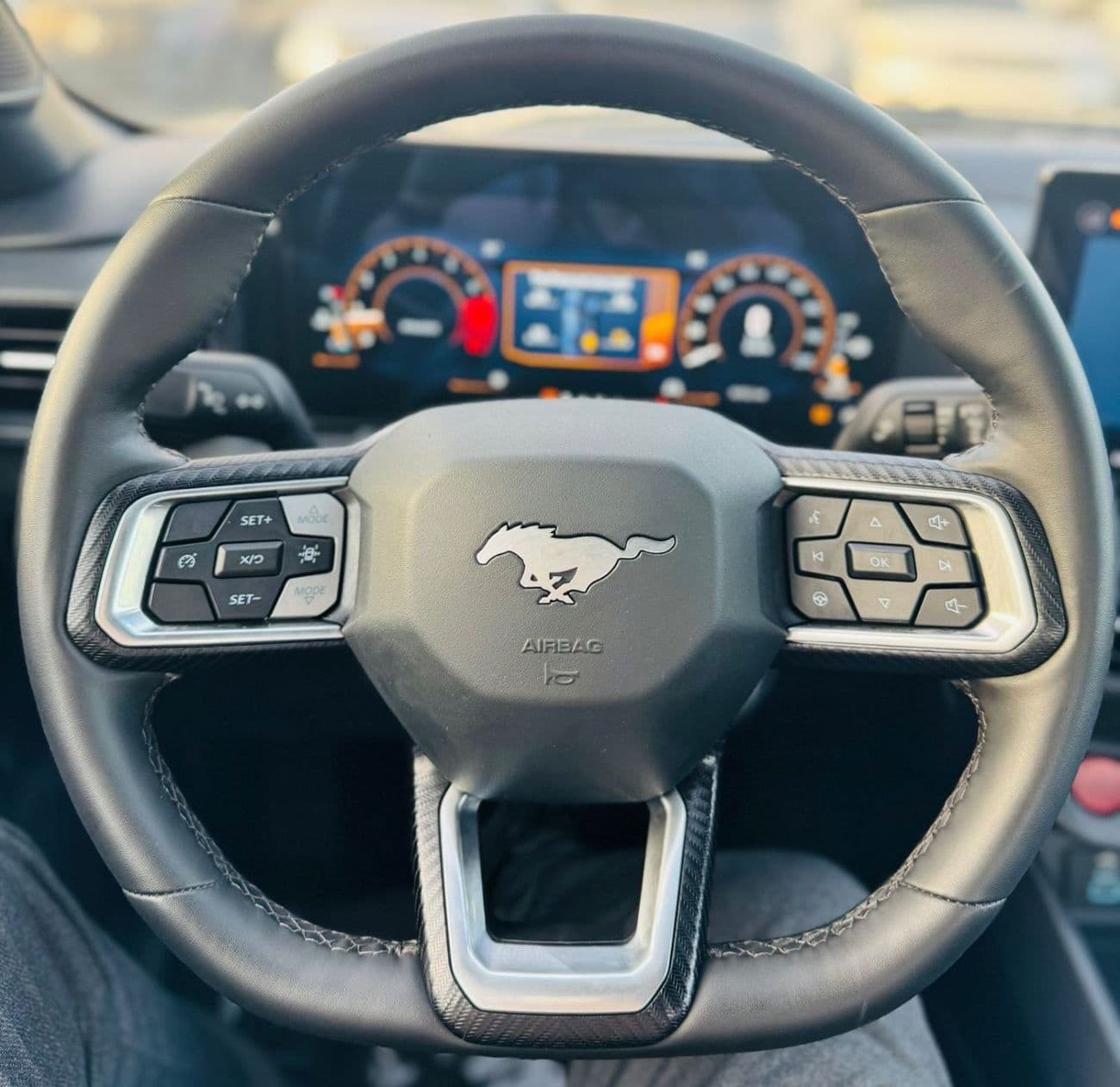 2024 Ford Mustang STANDARD thumbnail 8
