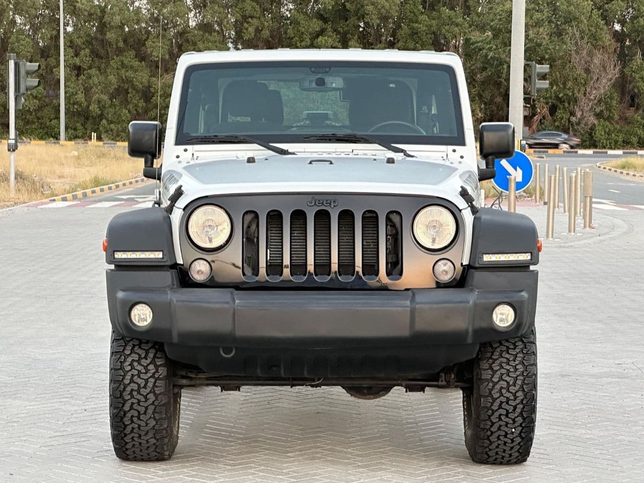 2017 Jeep Wrangler WILLYS WHEELER thumbnail 3