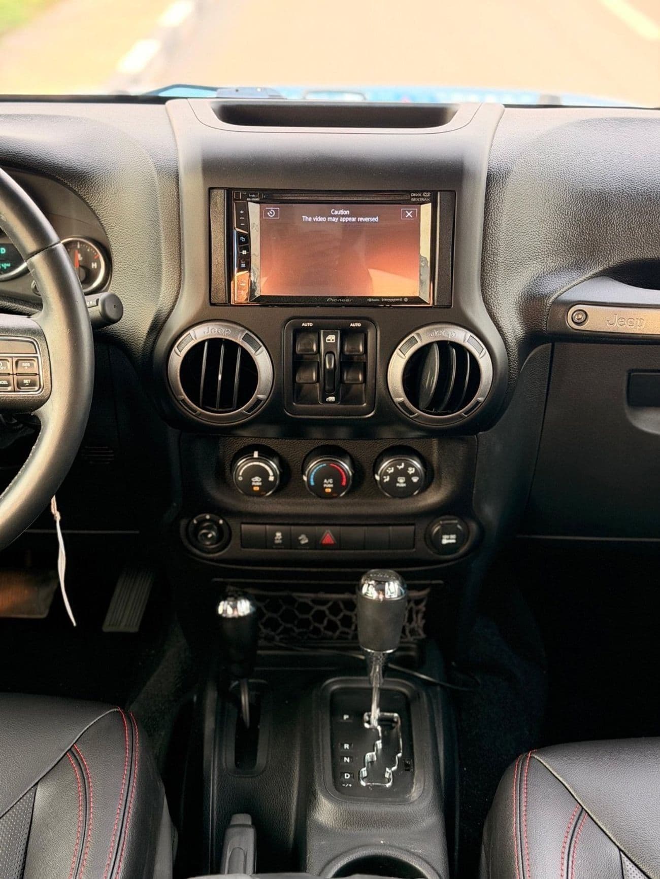 2017 Jeep Wrangler SPORT thumbnail 6