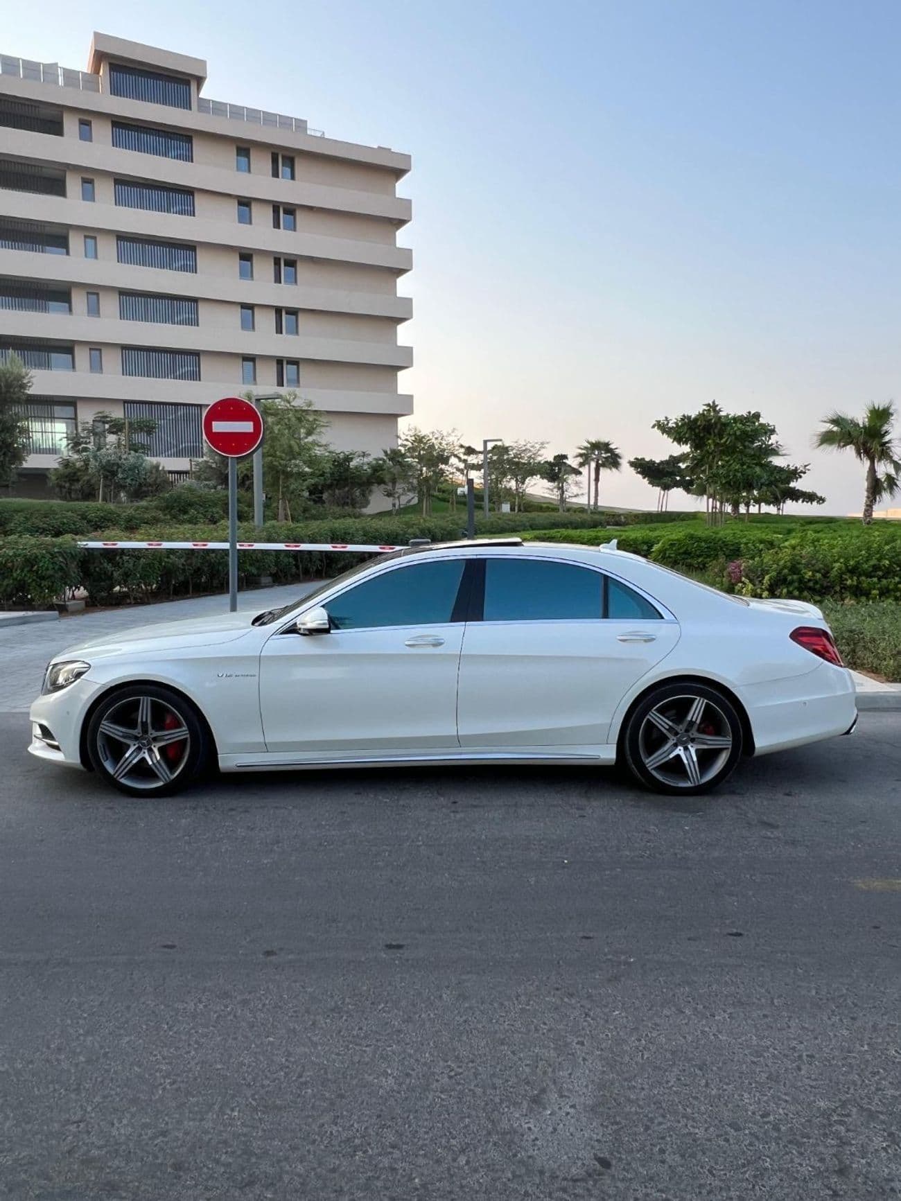 2015 Mercedes Benz S500 AMG PREMIUM thumbnail 4