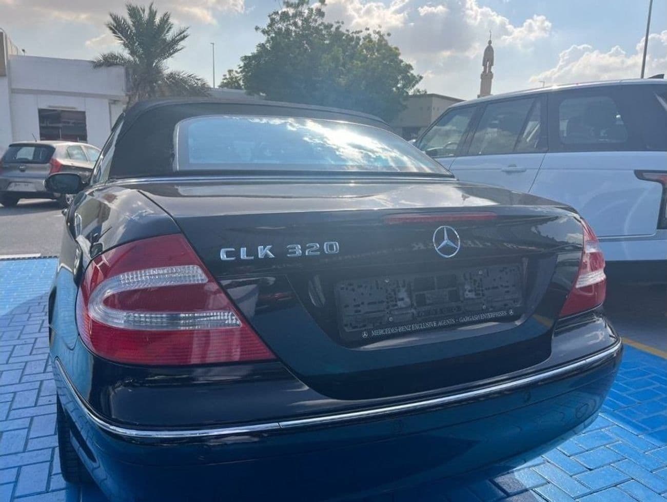 2004 Mercedes Benz CLK320 STANDARD thumbnail 5