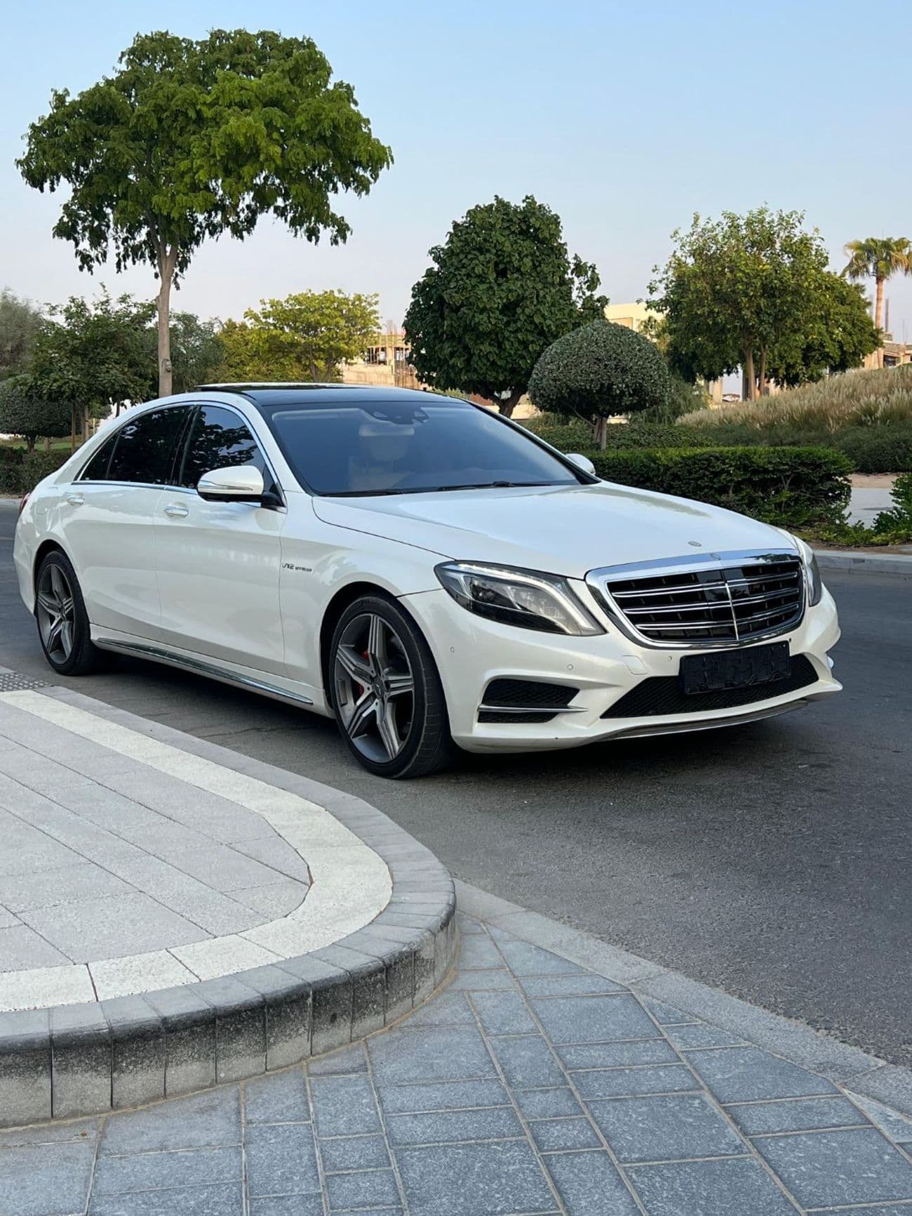 2015 Mercedes Benz S500 AMG PREMIUM thumbnail 2
