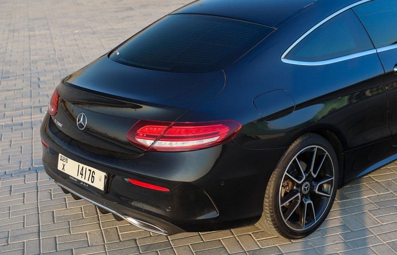 2022 Mercedes Benz C200 AMG thumbnail 5