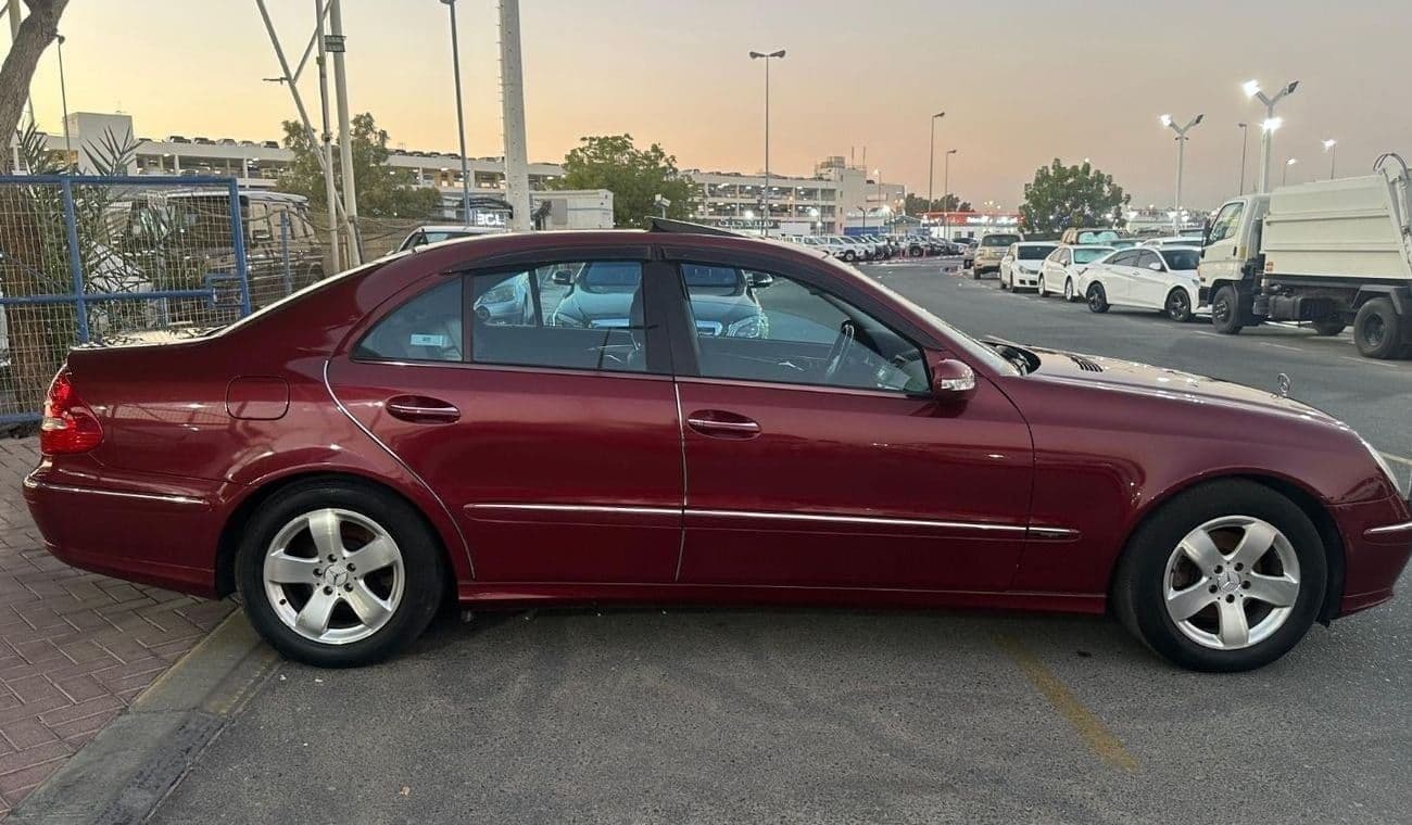 2003 Mercedes Benz E320 STANDARD thumbnail 4