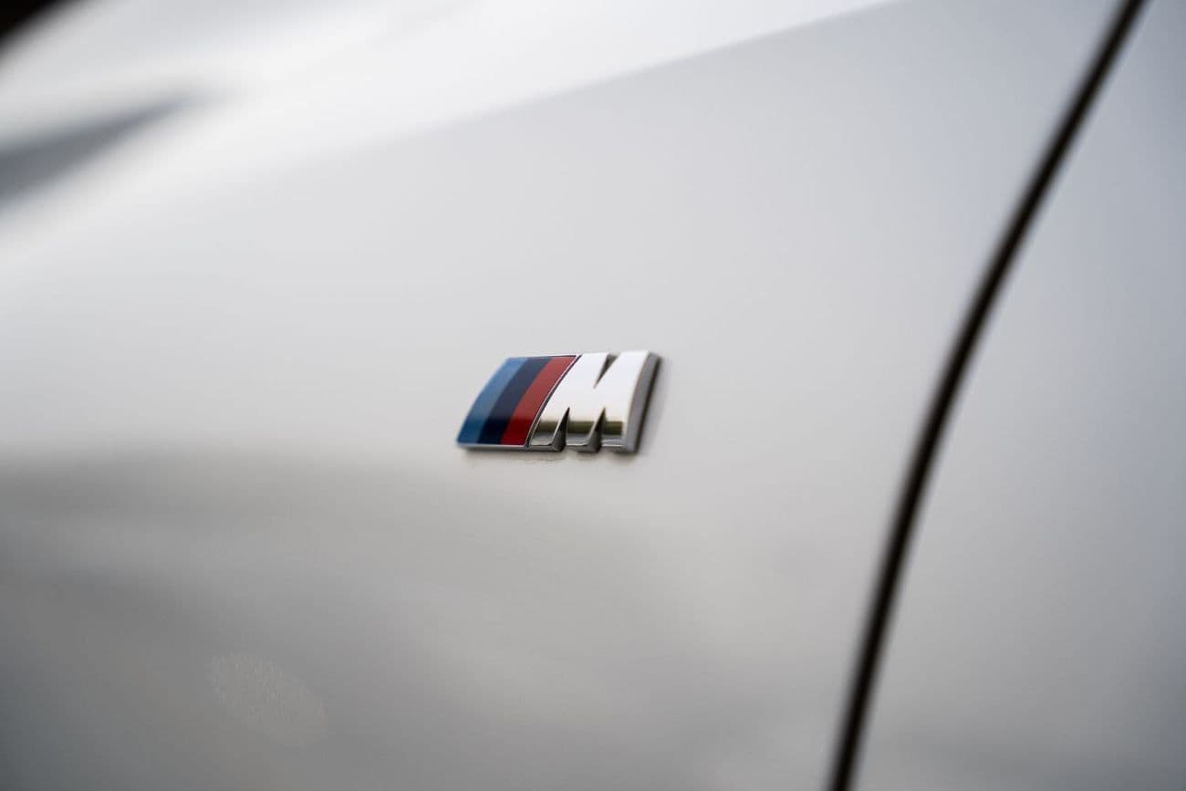 2023 BMW X6 40i M SPORT thumbnail 4
